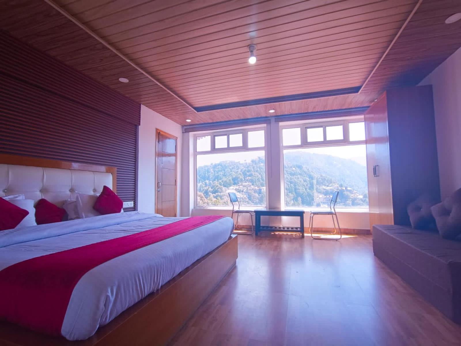 Hotel Snow Ark Inn, Dalhousie Exteriör bild